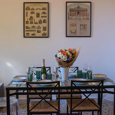 Colosseo Apartment 183-3